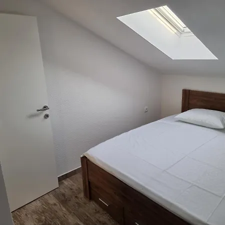 Aksa Residences Apartament Vir