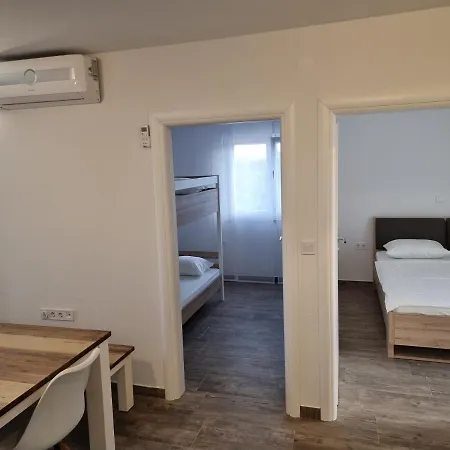 Aksa Residences Apartament Vir