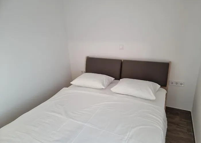 Apartmán Aksa Residences Vir