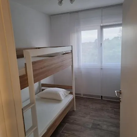 Aksa Residences * 维尔