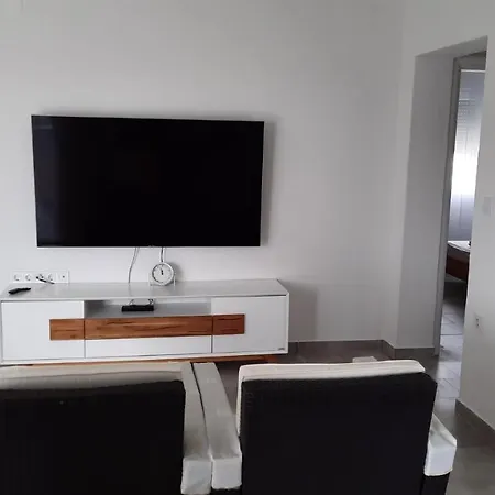 Aksa Residences Apartmán