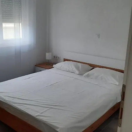 Aksa Residences * 维尔