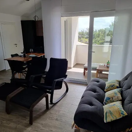 Apartmán Aksa Residences Vir