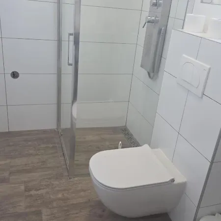 Aksa Residences *
